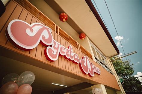 Pyesta Diner .